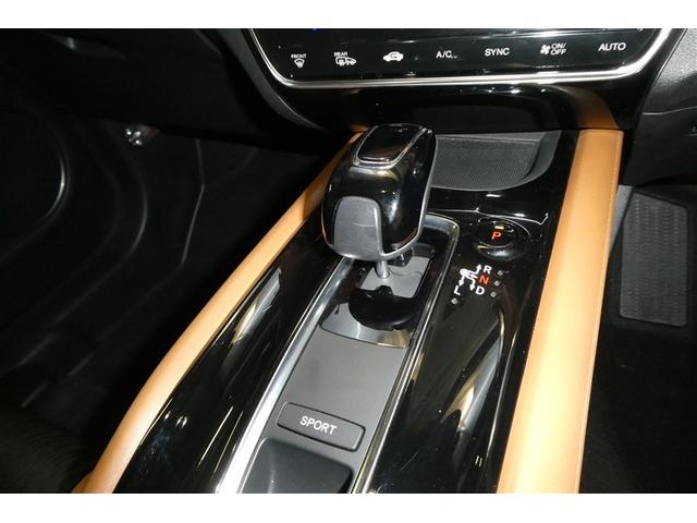 ヴェゼル ハイブリッドZ・ホンダセンシング レーダーサポート DVD再生機能 横滑り防止システム バックアイカメラ 盗難防止装置 フルセ スマ-トキ- パワーウィンド サイドエアバッグ ハーフレザーS LEDライト アルミ ETC車載器 ABS(27枚目)