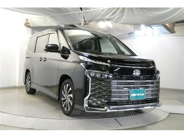 ヴォクシー Ｓ－Ｚ　ＤＶＤ再生機能　スマートキープッシュスタート　両側電動パワースライドドア　パワーウインドウ　ＥＴＣ車載器　ＬＥＤライト　デュアルエアコン　アルミホイール　盗難防止装置　横滑り防止機能　キーフリー（3枚目）