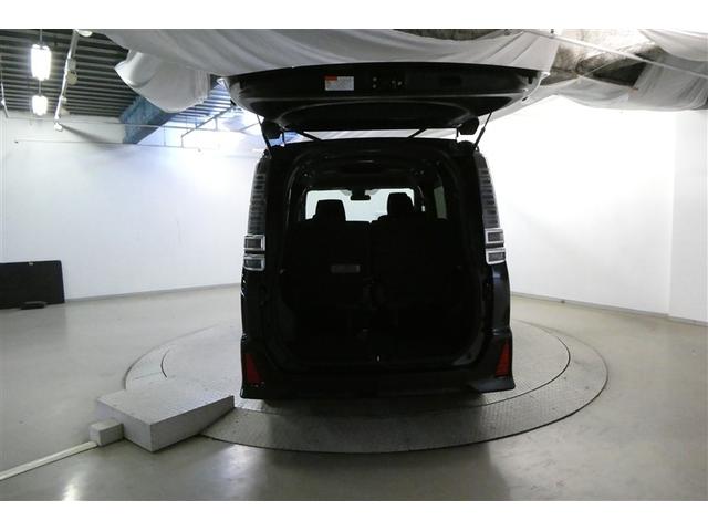 ヴォクシー ＺＳ　煌ＩＩ　スマートキー・プッシュスタート　バックガイドモニター　セキュリティアラーム　両側パワスラドア　ＥＴＣ車載器　地デジテレビ　ＶＳＣ　ＬＥＤライト　助手席エアバック　キーレスエントリー　ＡＣ　パワステ（9枚目）