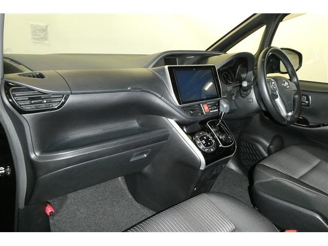 ヴォクシー ＺＳ　煌ＩＩ　スマートキー・プッシュスタート　バックガイドモニター　セキュリティアラーム　両側パワスラドア　ＥＴＣ車載器　地デジテレビ　ＶＳＣ　ＬＥＤライト　助手席エアバック　キーレスエントリー　ＡＣ　パワステ（12枚目）