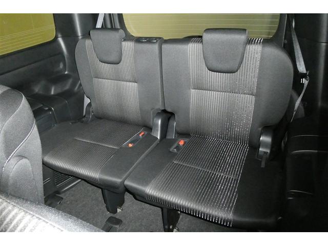 ヴォクシー ＺＳ　煌ＩＩ　スマートキー・プッシュスタート　バックガイドモニター　セキュリティアラーム　両側パワスラドア　ＥＴＣ車載器　地デジテレビ　ＶＳＣ　ＬＥＤライト　助手席エアバック　キーレスエントリー　ＡＣ　パワステ（16枚目）