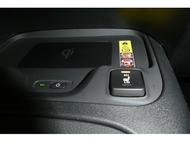 カローラツーリング ダブルバイビー 衝突被害軽減ブレーキ オートエアコン リアカメラ クルコン LEDヘッドライト スマートキー フルセグテレビ ESC イモビ アルミホイール ETC キーレス ミュージックプレイヤー接続可(31枚目)