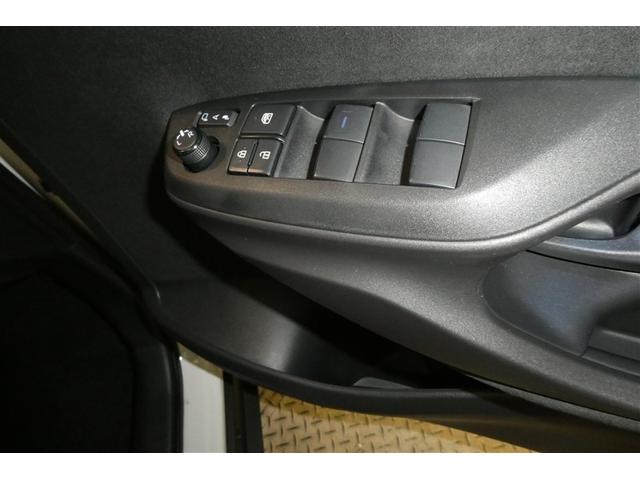 �n�C�e�N�@�\���ځI�y�I�[�g���g���N�^�u���~���[�z�h�A�̃��b�N�E�A�����b�N�ɘA�����ăh�A�~���[�������I�Ɋi�[�E���A�B�Ԃ̏��~�莞�ɁA�~���[����̎�Ԃ��Ȃ��֗��ł��B