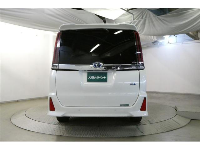 ノア ハイブリッドＳｉ　ＡＢＳ　横滑り防止機能　ダブルエアコン　エアバッグ　オートクルーズコントロール　フルフラット　盗難防止システム　片側電動スライドドア　ナビＴＶ　ＬＥＤライト　３列シート　メモリーナビ　ＥＴＣ　キーレス（7枚目）