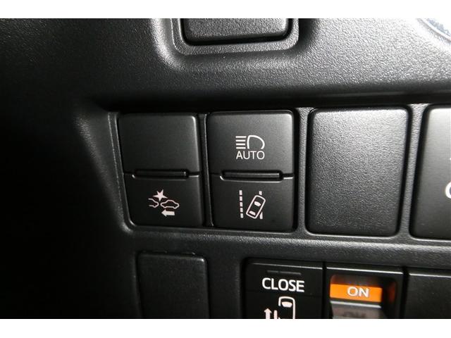 ノア ハイブリッドＳｉ　ＡＢＳ　横滑り防止機能　ダブルエアコン　エアバッグ　オートクルーズコントロール　フルフラット　盗難防止システム　片側電動スライドドア　ナビＴＶ　ＬＥＤライト　３列シート　メモリーナビ　ＥＴＣ　キーレス（18枚目）