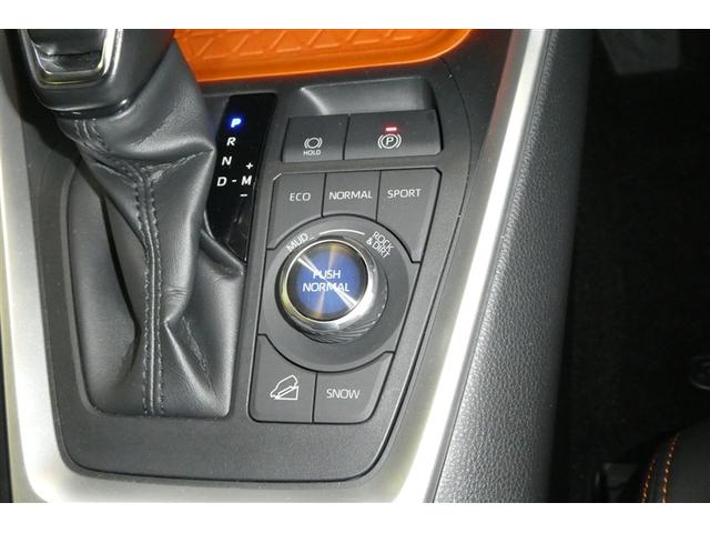 ＲＡＶ４ アドベンチャー　元試乗車　リヤカメラ　アルミ　クルーズＣ　カーナビ　ＬＥＤライト　イモビ　ＥＳＣ　スマキー　ＰＳ　ＥＴＣ付き　エアコン　４ＷＤ車　電動パワーシート　パワーウインドウ　サイドエアバッグ　ＡＢＳ　キーレス（26枚目）