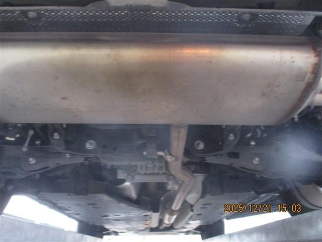 ＲＡＶ４ アドベンチャー　元試乗車　リヤカメラ　アルミ　クルーズＣ　カーナビ　ＬＥＤライト　イモビ　ＥＳＣ　スマキー　ＰＳ　ＥＴＣ付き　エアコン　４ＷＤ車　電動パワーシート　パワーウインドウ　サイドエアバッグ　ＡＢＳ　キーレス（40枚目）