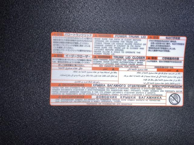 クラウンクロスオーバー Ｇアドバンスド　スマキー　ＬＥＤランプ　ＡＣ１００Ｖ　地デジＴＶ　横滑り防止機能　フルオートエアコン　クルーズコントロール　ＡＢＳ　バックモニター　ＥＴＣ　キーレス　Ｐシート　ＡＵＸ　ドライブレコーダー　エアバッグ（10枚目）