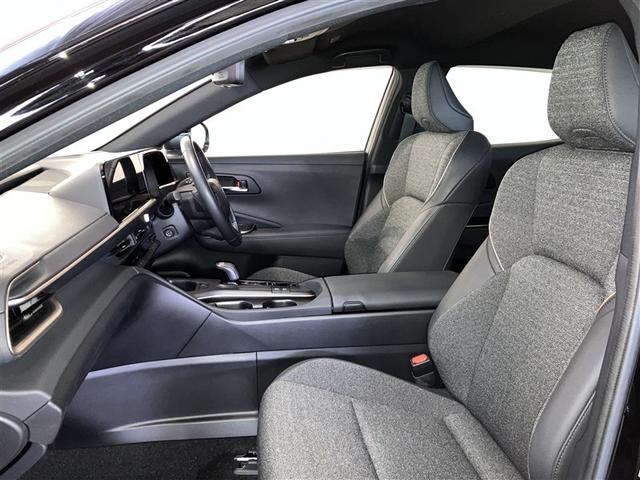 クラウンクロスオーバー Ｇアドバンスド　スマキー　ＬＥＤランプ　ＡＣ１００Ｖ　地デジＴＶ　横滑り防止機能　フルオートエアコン　クルーズコントロール　ＡＢＳ　バックモニター　ＥＴＣ　キーレス　Ｐシート　ＡＵＸ　ドライブレコーダー　エアバッグ（13枚目）