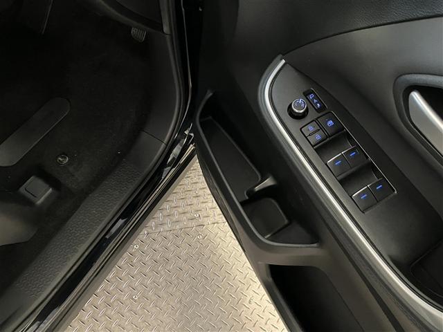 ヴォクシー S-Z DVDプレーヤー 両側自動ドア エアロ リヤカメラ フルオートエアコン パワーウインドウ 盗難防止装置 ETC車載器 デュアルエアコン LEDライト 横滑り防止機能 アルミホイール キーレス ABS(29枚目)