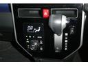 カスタムＧ　Ｂモニター　エアロ　ＬＥＤランプ　ワンセグ　ナビ＆ＴＶ　ミュージックプレイヤー接続可　４ＷＤ　アイドリングストップ　ウォークスルー　ＥＳＣ　メモリーナビ　スマートキー　アルミ　フルフラット　エアバッグ（29枚目）