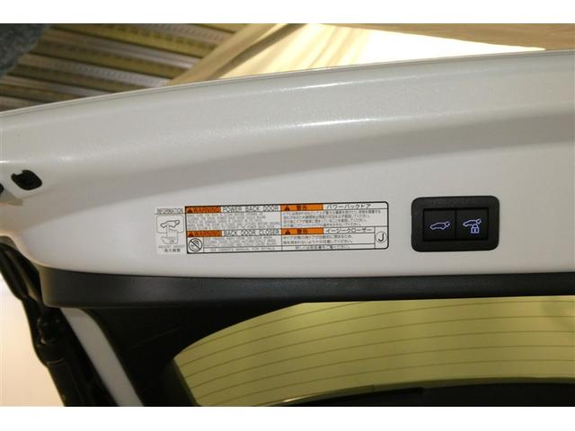 カローラクロス ハイブリッド　Ｚ　ＡＣ１００Ｖ電源　衝突軽減Ｂ　フルセグテレビ　スマキ－　半レザー　Ｂモニター　アクティブクルーズコントロール　メモリナビ　イモビ　ＬＥＤ　ＡＣ　運転席Ｐシート　メディアプレイヤー接続　キーレス　アルミ（10枚目）