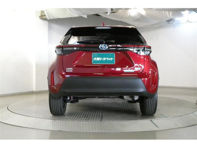 ヤリスクロス ハイブリッドＺ　インテリジェントキー　アルミホイル　ＬＥＤライト　リアカメラ　クルーズコントロール　横滑り防止システム　ナビＴＶ　メモリーナビゲーション　電動シ－ト　パワステ　オートエアコン　キーフリー　イモビライザ（7枚目）