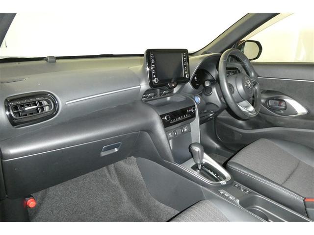 ヤリスクロス ハイブリッドＺ　インテリジェントキー　アルミホイル　ＬＥＤライト　リアカメラ　クルーズコントロール　横滑り防止システム　ナビＴＶ　メモリーナビゲーション　電動シ－ト　パワステ　オートエアコン　キーフリー　イモビライザ（12枚目）