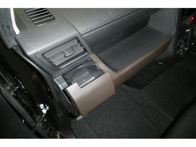 ルーミー Ｘ　左オートスライド　ＡＣ　ＶＳＣ　地上デジタル　ＰＷ　ＷエアＢ　イモビライザー　パワーステアリング　エアバッグ　フルフラット　アイドルストップ　キーレスエントリー　ナビＴＶ　ウォークスルー　メモリナビ（13枚目）