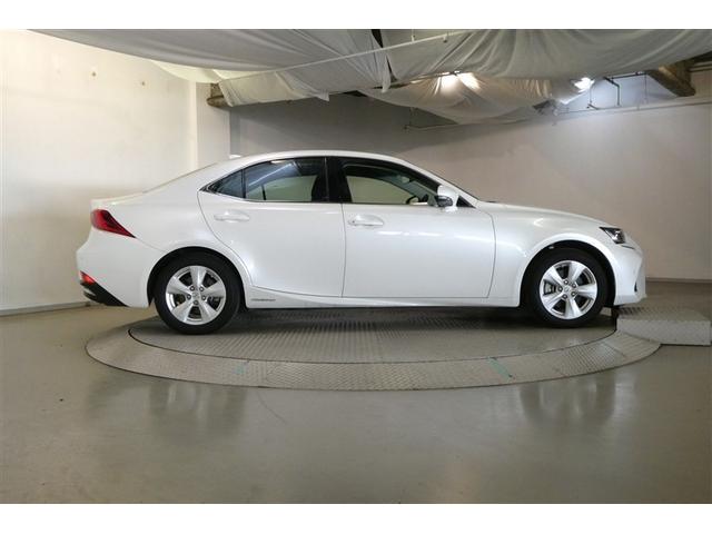 IS IS300h 地デジフルセグ パワ-シ-ト オ-トエアコン 盗難防止システム アルミ メモリナビ 横滑り防止 エアバッグ ナビTV パワーウィンドウ キーレス ABS AUX パワーステアリング DVD再生 ETC(5枚目)