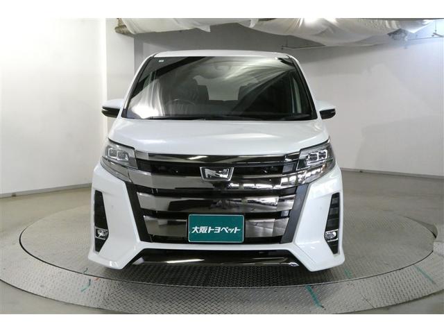 ノア Ｓｉ　ダブルバイビーＩＩ　フルフラット　横滑防止装置　ＰＣＳ　スマートキ－　Ｗエアコン　Ｂモニター　ＤＶＤ再生可　フルセグテレビ　ＥＴＣ付き　アイドリングＳ　オートエアコン　ＰＳ　クルーズＣ　ナビ＆ＴＶ　ＰＷ　ウォークスルー（2枚目）