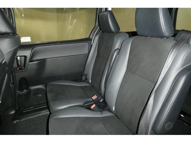 ノア Ｓｉ　ダブルバイビーＩＩ　フルフラット　横滑防止装置　ＰＣＳ　スマートキ－　Ｗエアコン　Ｂモニター　ＤＶＤ再生可　フルセグテレビ　ＥＴＣ付き　アイドリングＳ　オートエアコン　ＰＳ　クルーズＣ　ナビ＆ＴＶ　ＰＷ　ウォークスルー（17枚目）