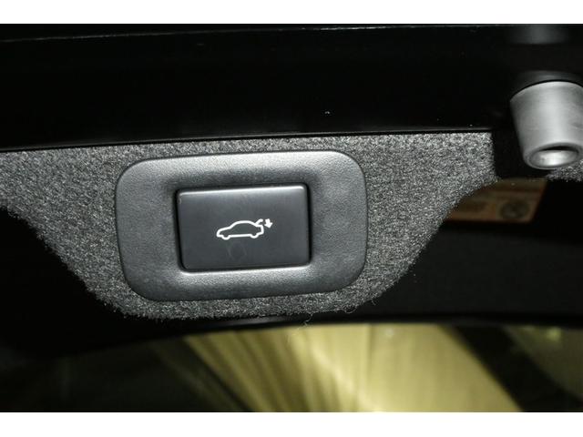 クラウンクロスオーバー RSアドバンスド 衝突回避 サンル-フ オートクルーズコントロール 横滑り防止 フルセグTV パワーシート レザーシート LED アルミホイール AC100V スマートキー ナビ&TV ABS エアロ ドライブレコーダ(11枚目)