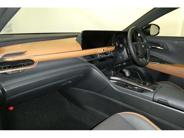 クラウンクロスオーバー RSアドバンスド 衝突回避 サンル-フ オートクルーズコントロール 横滑り防止 フルセグTV パワーシート レザーシート LED アルミホイール AC100V スマートキー ナビ&TV ABS エアロ ドライブレコーダ(13枚目)