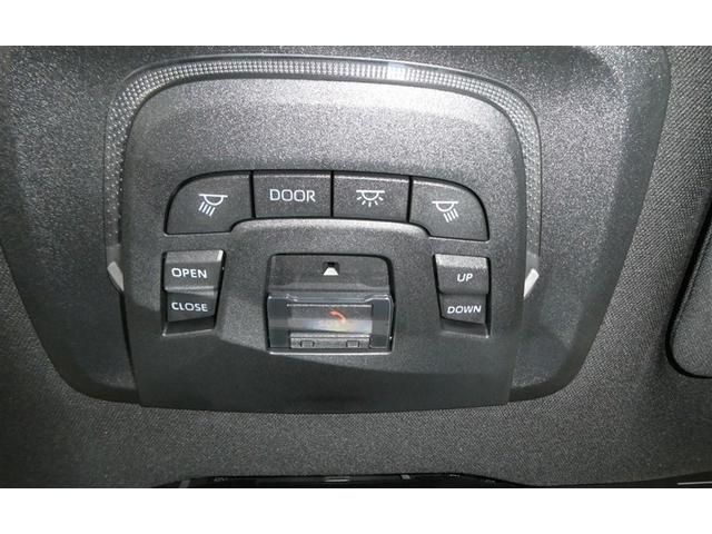 クラウンクロスオーバー RSアドバンスド 衝突回避 サンル-フ オートクルーズコントロール 横滑り防止 フルセグTV パワーシート レザーシート LED アルミホイール AC100V スマートキー ナビ&TV ABS エアロ ドライブレコーダ(30枚目)