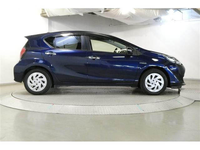 アクア Sスタイルブラック AUX端子 クルーズコントロール バックモニタ- ナビTV イモビライザー LEDライト スマートキープッシュスタート ETC付き Wエアバッグ キーフリ メモリーナビゲーション 横滑り防止装置付き(5枚目)