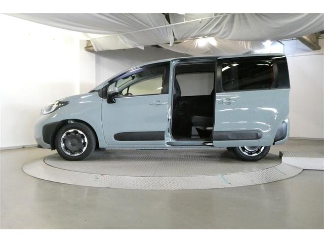 シエンタ Ｚ　Ｗ電動ドア　イモビ　クルーズＣ　ＬＥＤヘッドランプ　ＥＴＣ　Ｓキー　横滑り防止機能　メモリーナビ　パワーウィンドウ　エアバック　ＡＢＳ　カーテンエアバック　ウォークスルー　オートエアコン　ナビ＆ＴＶ（4枚目）