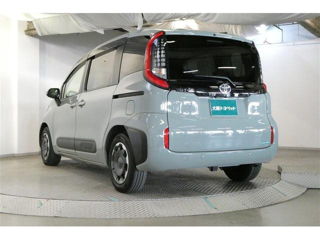 シエンタ Ｚ　Ｗ電動ドア　イモビ　クルーズＣ　ＬＥＤヘッドランプ　ＥＴＣ　Ｓキー　横滑り防止機能　メモリーナビ　パワーウィンドウ　エアバック　ＡＢＳ　カーテンエアバック　ウォークスルー　オートエアコン　ナビ＆ＴＶ（6枚目）