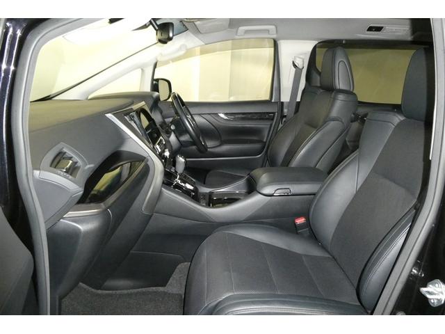 アルファード ２．５Ｓ　Ｃパッケージ　両電動ドア　アイドリングストップ　Ｂモニタ　地デジ　エアロ　ＤＶＤ再生可能　リアオートエアコン　ナビテレビ　横滑り防止　クルコン　ＡＣ１００Ｖ電源　セキュリティ　ＥＴＣ車載器　ＬＥＤヘッドライト　３列（12枚目）