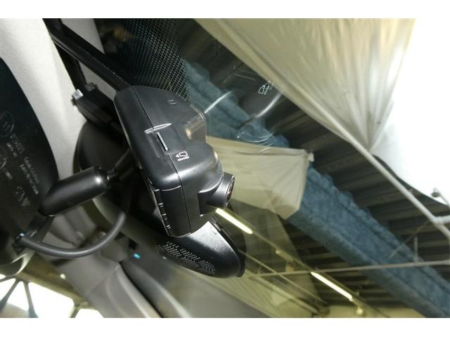 ヴェゼル Ｘ・ホンダセンシング　ワンセグ　Ｒカメラ　Ｗエアバッグ　盗難防止　アクティブクルーズコントロール　オートエアコン　ＬＥＤランプ　衝突軽減ブレ－キ　パワステ　Ｄレコ　カーテンエアバック　アルミ　スマートキーシステム　ＴＶナビ（11枚目）