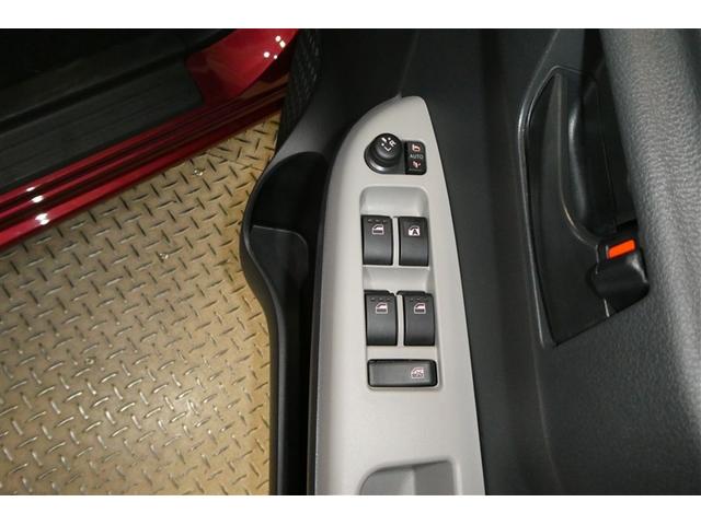 パッソ モーダ　Ｓ　地デジ　Ｂモニ　ｉ－ｓｔｏｐ　スマートキー＆プッシュスタート　キーフリーシステム　横滑防止装置　ＬＥＤライト　ナビＴＶ　ＷエアＢ　パワーウィンドウ　オートエアコン　ＥＴＣ　パワーステアリング　ＡＢＳ（23枚目）