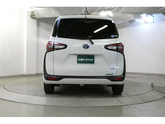 シエンタ ハイブリッドＧ　クエロ　地デジＴＶ　盗難防止　横滑り防止　ＬＥＤライト　クルコン　スマートキー　ＥＴＣ　バックモニタ　ＤＶＤ　オ－トエアコン　ＡＵＸ　メモリ－ナビ　エアバッグ　３列シート　ナビ＆ＴＶ　ＡＢＳ　ウォークスルー（8枚目）