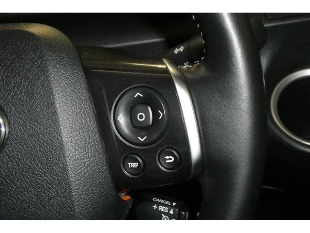 シエンタ ハイブリッドＧ　クエロ　地デジＴＶ　盗難防止　横滑り防止　ＬＥＤライト　クルコン　スマートキー　ＥＴＣ　バックモニタ　ＤＶＤ　オ－トエアコン　ＡＵＸ　メモリ－ナビ　エアバッグ　３列シート　ナビ＆ＴＶ　ＡＢＳ　ウォークスルー（23枚目）