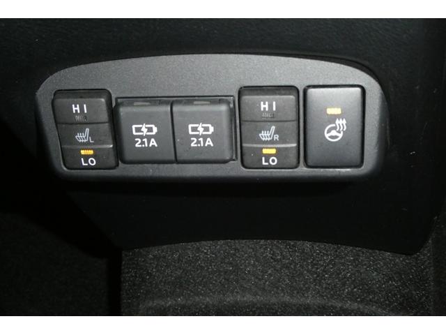 シエンタ ハイブリッドＧ　クエロ　地デジＴＶ　盗難防止　横滑り防止　ＬＥＤライト　クルコン　スマートキー　ＥＴＣ　バックモニタ　ＤＶＤ　オ－トエアコン　ＡＵＸ　メモリ－ナビ　エアバッグ　３列シート　ナビ＆ＴＶ　ＡＢＳ　ウォークスルー（25枚目）