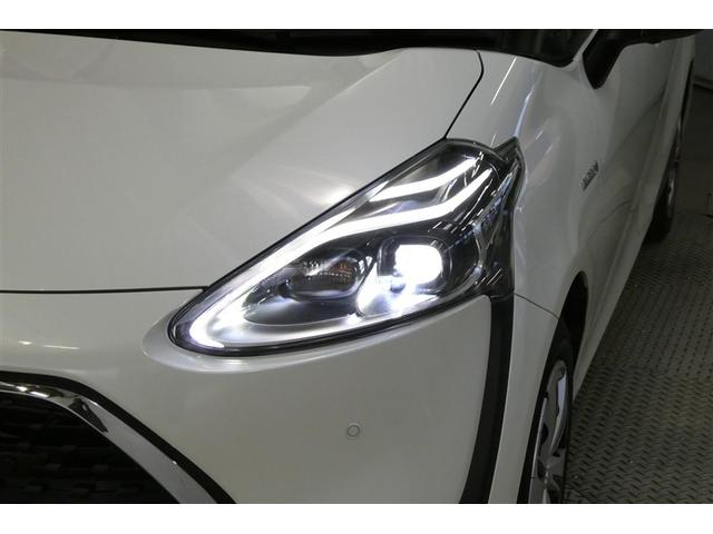 シエンタ ハイブリッドＧ　クエロ　地デジＴＶ　盗難防止　横滑り防止　ＬＥＤライト　クルコン　スマートキー　ＥＴＣ　バックモニタ　ＤＶＤ　オ－トエアコン　ＡＵＸ　メモリ－ナビ　エアバッグ　３列シート　ナビ＆ＴＶ　ＡＢＳ　ウォークスルー（37枚目）