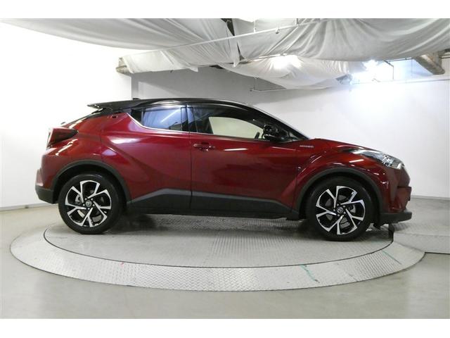 Ｃ－ＨＲ Ｇ　ハーフ革　ＴＳＳ　ＤＶＤ再生可　ＬＥＤヘッド　バックモニタ　イモビライザー　ナビ＆ＴＶ　ＥＴＣ付　キーフリーシステム　スマキー　横滑り防止機能　クルーズＣ　エアバッグ　サイドカーテンエアバック　アルミ（5枚目）