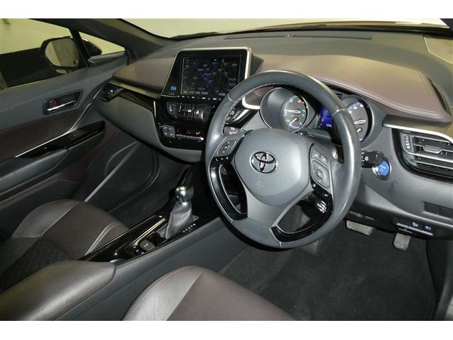 Ｃ－ＨＲ Ｇ　ハーフ革　ＴＳＳ　ＤＶＤ再生可　ＬＥＤヘッド　バックモニタ　イモビライザー　ナビ＆ＴＶ　ＥＴＣ付　キーフリーシステム　スマキー　横滑り防止機能　クルーズＣ　エアバッグ　サイドカーテンエアバック　アルミ（10枚目）