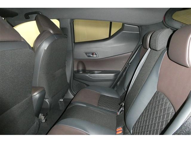 Ｃ－ＨＲ Ｇ　ハーフ革　ＴＳＳ　ＤＶＤ再生可　ＬＥＤヘッド　バックモニタ　イモビライザー　ナビ＆ＴＶ　ＥＴＣ付　キーフリーシステム　スマキー　横滑り防止機能　クルーズＣ　エアバッグ　サイドカーテンエアバック　アルミ（14枚目）