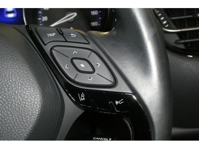 Ｃ－ＨＲ Ｇ－Ｔ　ＬＥＤヘッドライト　クルーズコントロール　キーレスエントリー　ＡＢＳ　イモビライザー　フルオートエアコン　エアバッグ　フルセグテレビ　アルミ付　スマートキ－　フルタイム４ＷＤ　横滑り防止　ＤＶＤ（20枚目）