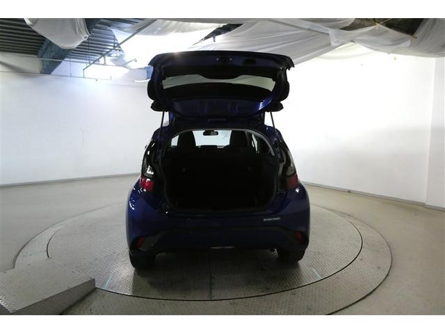 アクア Ｇ　ＶＳＣ　衝突軽減ブレーキ　メモリナビ　バックモニター　ＬＥＤ　クルーズコントロール　スマートキー　ＥＴＣ車載器　ＡＣ１００Ｖ　ナビ　パワーウィンドウ　イモビライザー　サイドエアバック　オートエアコン（9枚目）