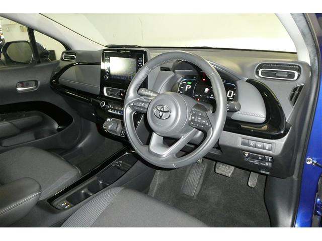 アクア Ｇ　ＶＳＣ　衝突軽減ブレーキ　メモリナビ　バックモニター　ＬＥＤ　クルーズコントロール　スマートキー　ＥＴＣ車載器　ＡＣ１００Ｖ　ナビ　パワーウィンドウ　イモビライザー　サイドエアバック　オートエアコン（10枚目）