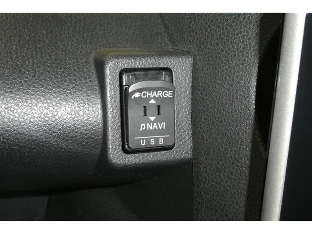 タント カスタムＲＳスタイルセレクション　両自動ドア　サイドエアバック　クルコン　バックモニター　地デジ　スマートキー　ＬＥＤヘッドライト　ＤＶＤ　エネチャージ　ＥＴＣ付　盗難防止システム　ナビＴＶ　ベンチシート　ＡＡＣ　ＥＳＣ　パワステ（22枚目）