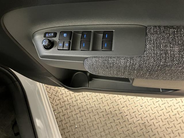 シエンタ ハイブリッドZ カーテンエアバック 地デジフルセグ アクティブクルーズコントロール AC100V給電機能 盗難防止システム 横滑り防止機能 ETC装備 TV・ナビ フルフラット LEDライト キーフリー エアコン(33枚目)