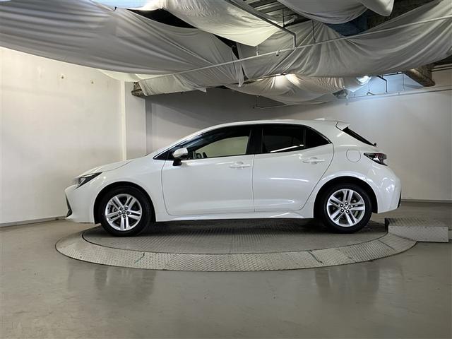 カローラスポーツ G ETC付き AUX フルセグテレビ DVD サポカーS キーフリー スマ-トキ- LEDランプ アルミ サイドエアバック クルコン ナビTV イモビライザー ABS 横滑り防止 メモリーナビ AAC(4枚目)