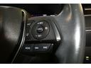 ステアリングスイッチでオーディオ操作もラクラク！特に高速道路で便利なクルーズコントロール付き！アクセルペダルを踏む事無く、設定範囲内の速度を維持してくれるんです♪