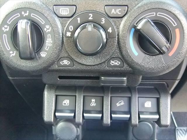 ＸＧ　４ＷＤターボ　５ＭＴ車　スズキセーフティサポート装着車　スズキ保証付　デュアルセンサーブレーキ　ヒルディセントコントロール(12枚目)