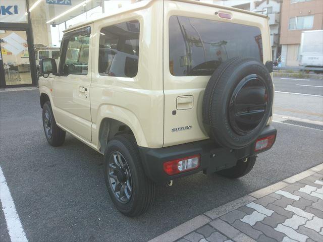 XC 4WDターボ 3型モデル 4AT車 スズキ保証付 届出済未使用車 デュアルセンサーブレーキ LEDヘッドランプ オートライトシステム クルーズコントロールシステム アイドリングストップシステム(33枚目)