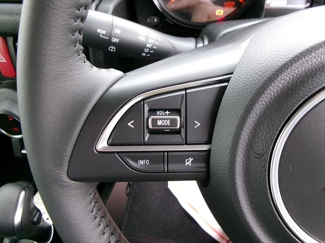 ＪＣ　１．５　４ＷＤ　３型モデル　４ＡＴ車　スズキ保証付　登録済未使用車　デュアルセンサーブレーキ　ＬＥＤヘッドランプ　オートライトシステム　クルーズコントロールシステム　アイドリングストップシステム(14枚目)