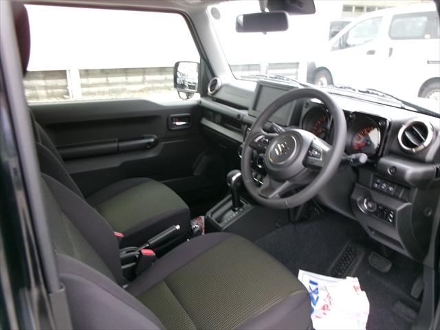 ジムニーシエラ ＪＣ　１．５　４ＷＤ　３型モデル　４ＡＴ車　スズキ保証付　登録済未使用車　デュアルセンサーブレーキ　ＬＥＤヘッドランプ　オートライトシステム　クルーズコントロールシステム　アイドリングストップシステム（58枚目）