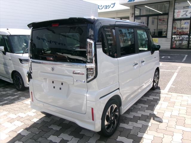 スペーシアカスタム ハイブリッドＸＳターボ　２トーンルーフ　スズキ保証付　デュアルセンサーブレーキサポートＩＩ　パーキングセンサー　ヘッドアップディスプレイ　アダプティブクルーズコントロール　フルＬＥＤヘッドランプ　電動パーキングブレーキ（44枚目）